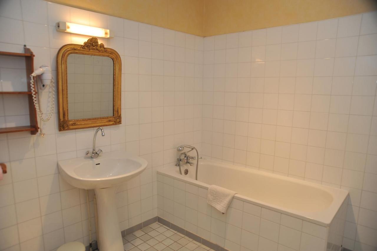 Chambres & Studios Chateau Saint Vincent Bazas Εξωτερικό φωτογραφία