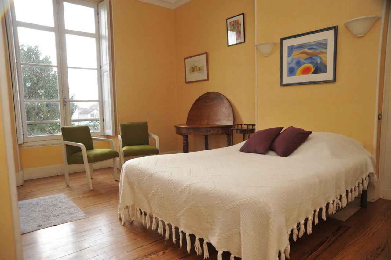 Chambres & Studios Chateau Saint Vincent Bazas Εξωτερικό φωτογραφία