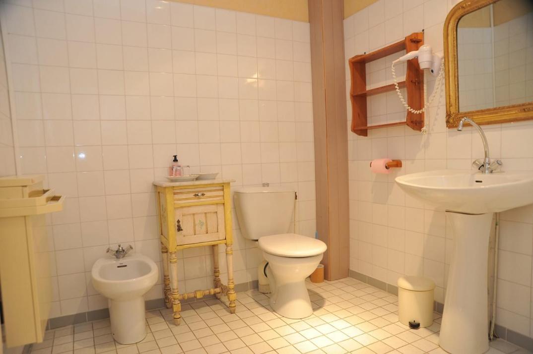 Chambres & Studios Chateau Saint Vincent Bazas Εξωτερικό φωτογραφία