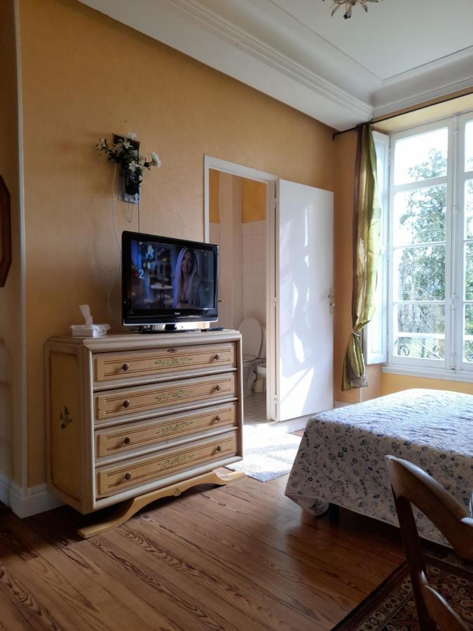 Chambres & Studios Chateau Saint Vincent Bazas Εξωτερικό φωτογραφία