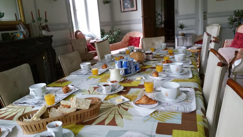 Chambres & Studios Chateau Saint Vincent Bazas Εξωτερικό φωτογραφία