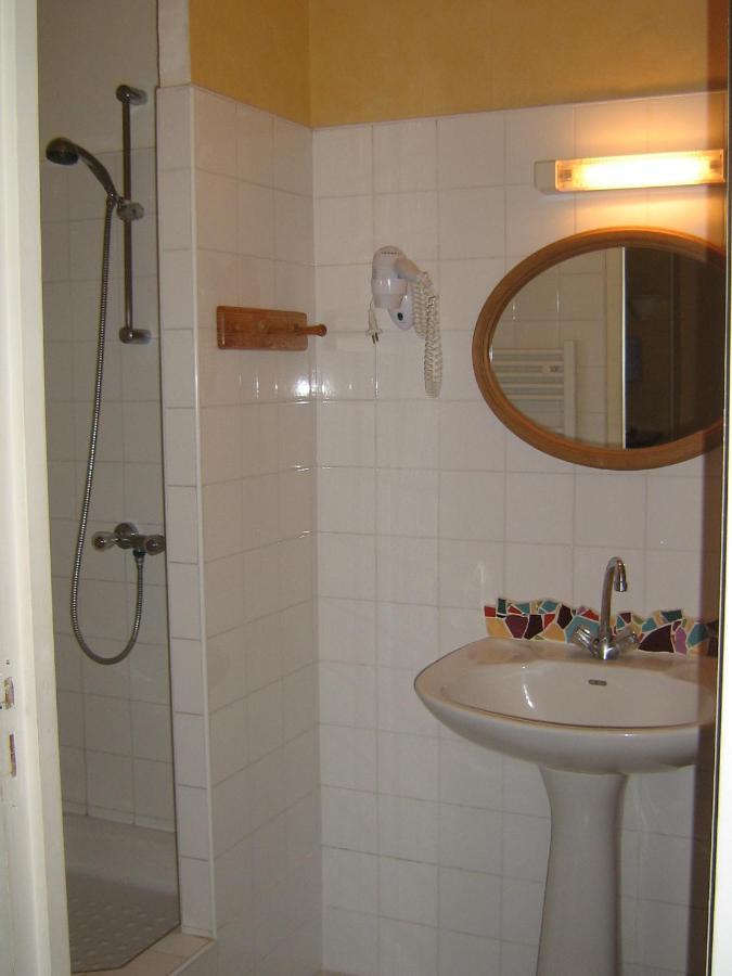 Chambres & Studios Chateau Saint Vincent Bazas Δωμάτιο φωτογραφία